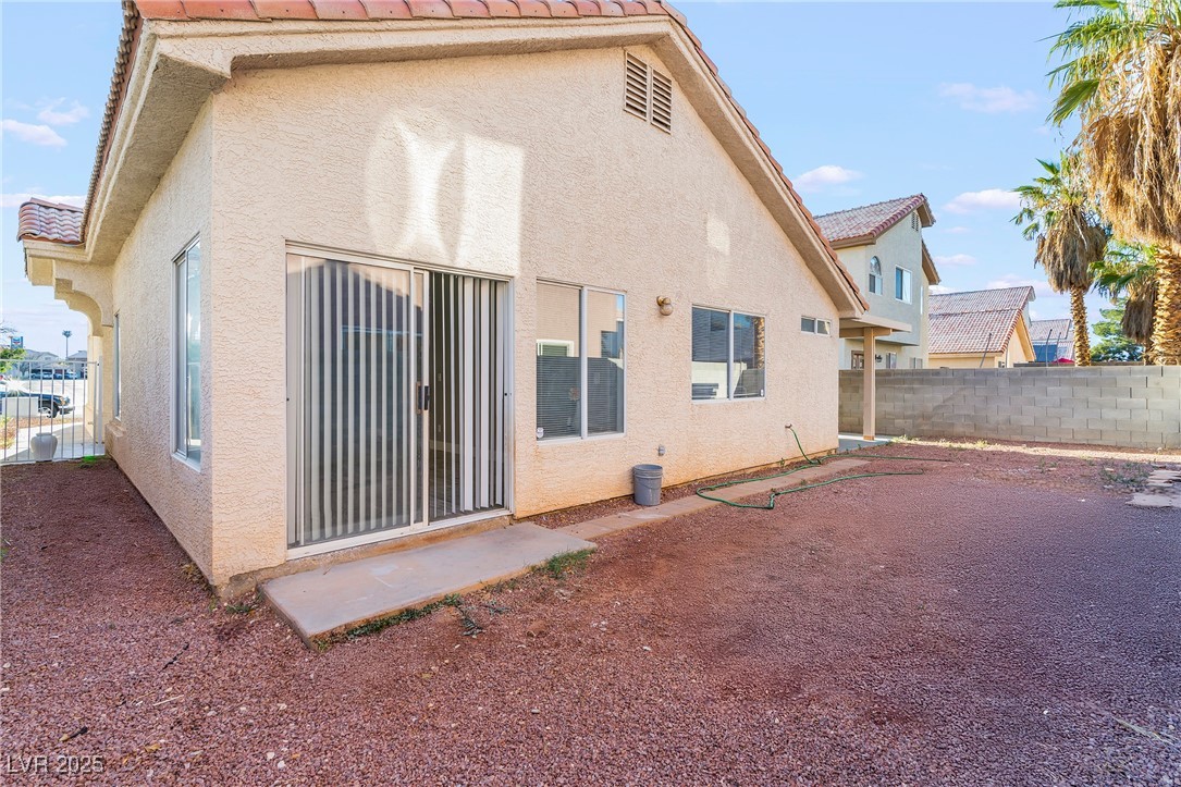 5616 Royal Castle Lane
