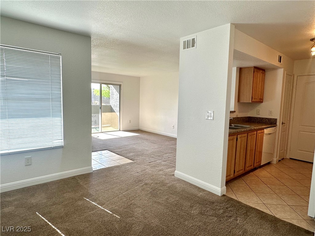 5055 West Hacienda Avenue 1095