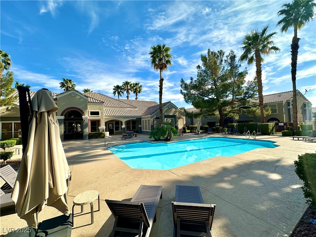 5055 West Hacienda Avenue 1095