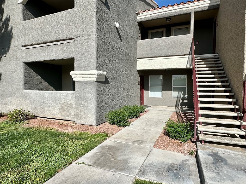 5055 West Hacienda Avenue 1095