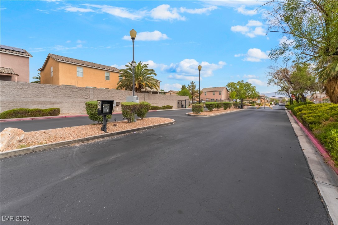 2501 LIVING ROCK Street