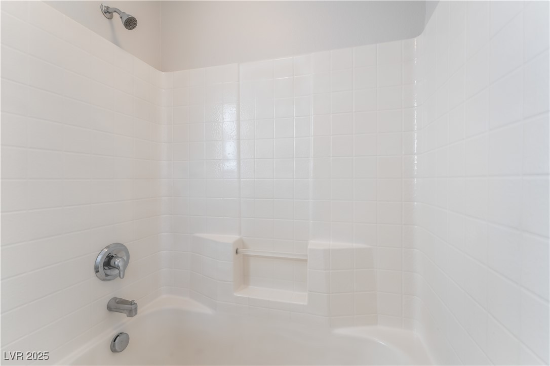 2501 LIVING ROCK Street