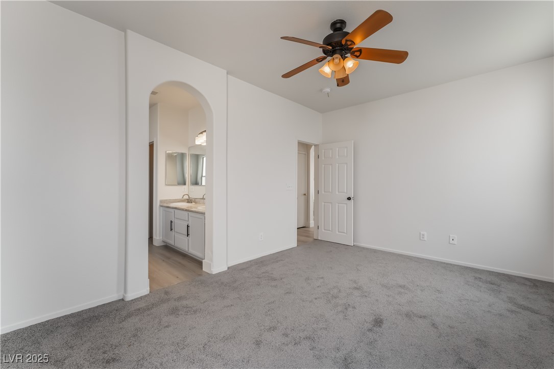 2501 LIVING ROCK Street