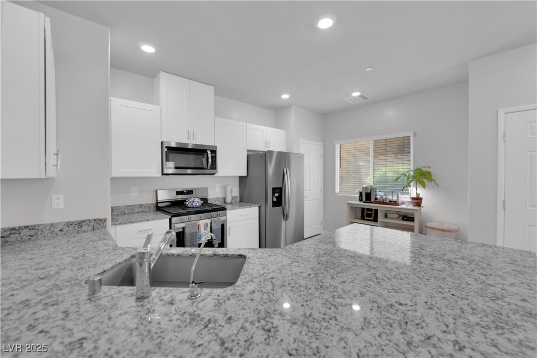 4650 Blaise Avenue 102