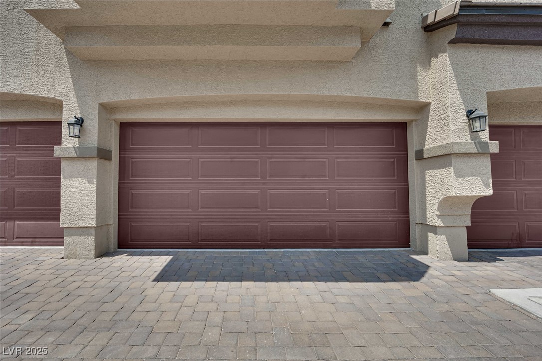 4650 Blaise Avenue 102