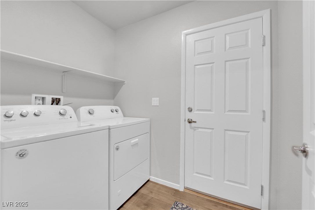 4650 Blaise Avenue 102