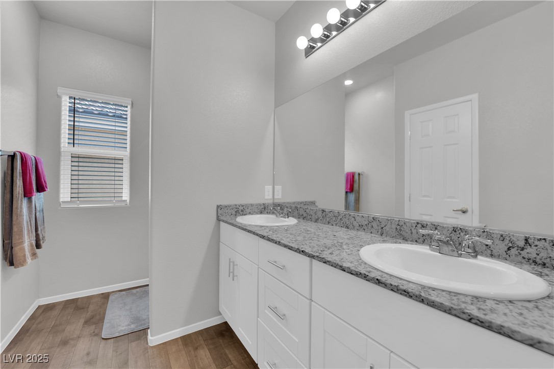 4650 Blaise Avenue 102