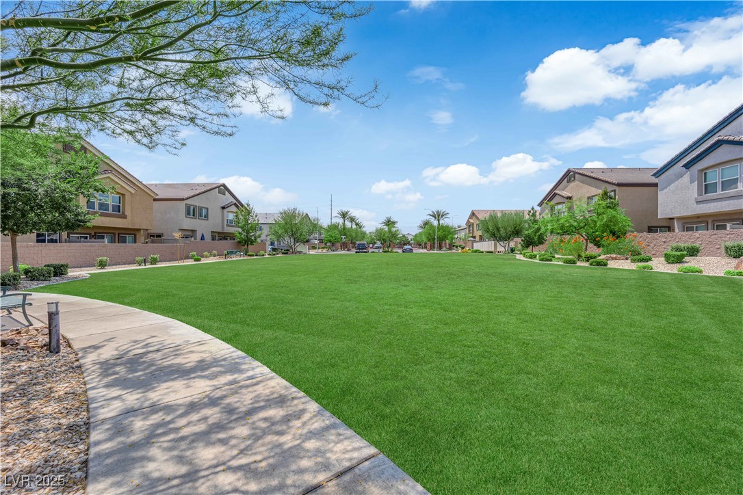 4650 Blaise Avenue 102