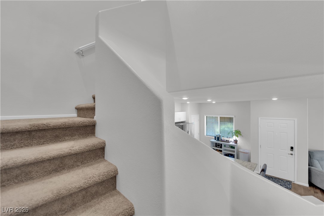 4650 Blaise Avenue 102