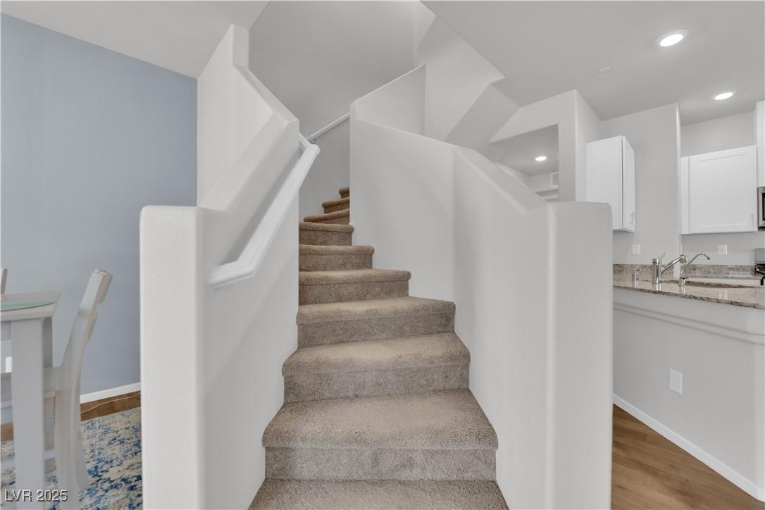 4650 Blaise Avenue 102