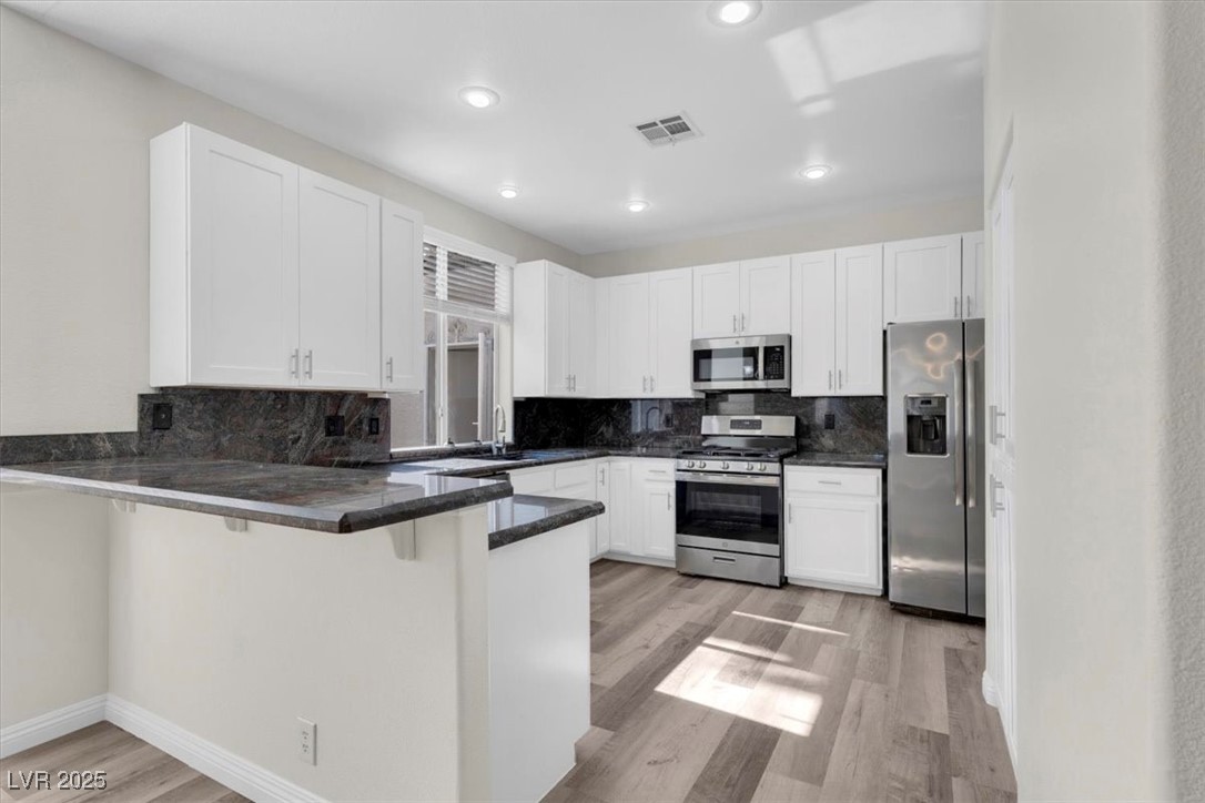 6909 Fruit Flower Avenue