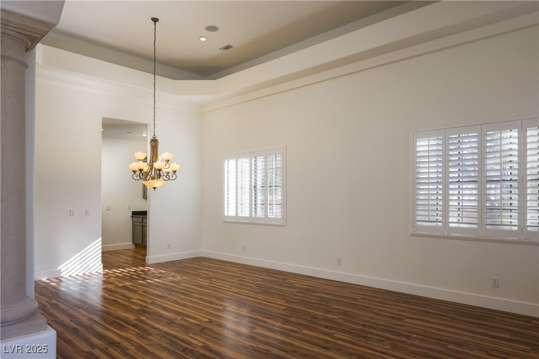 9904 Moonridge Court