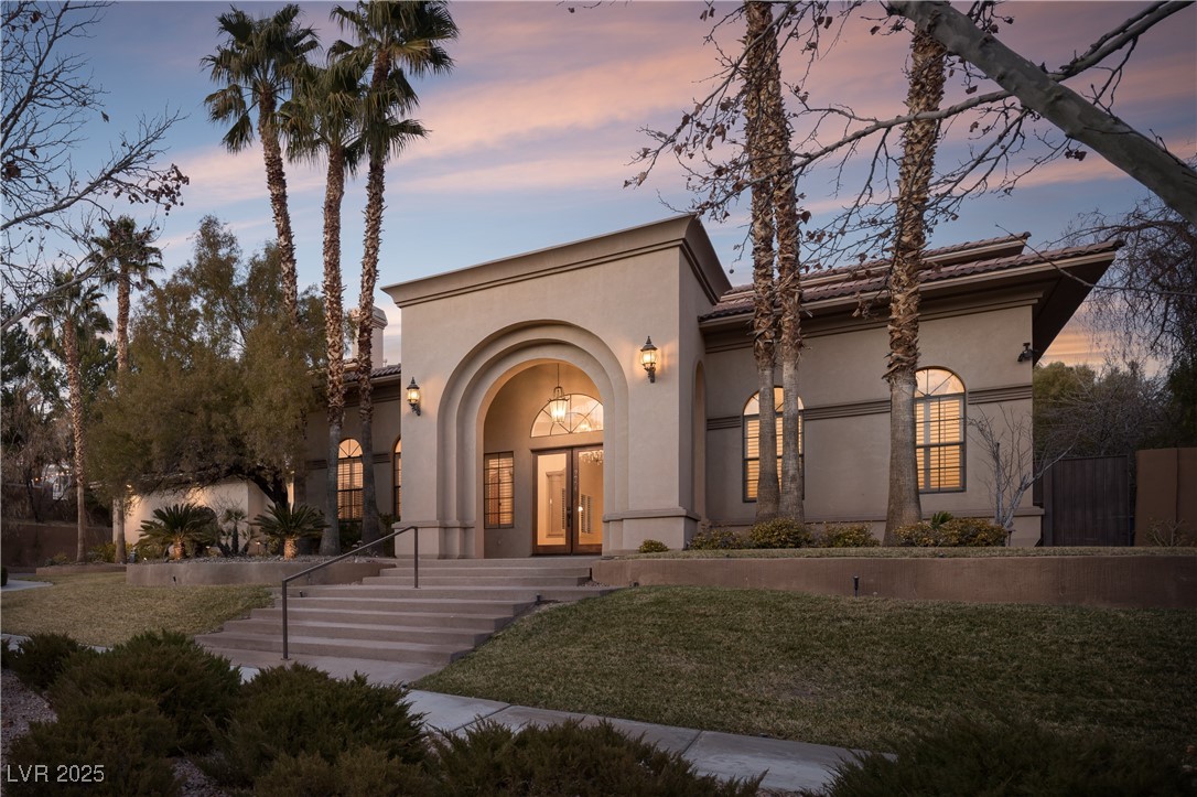 9904 Moonridge Court