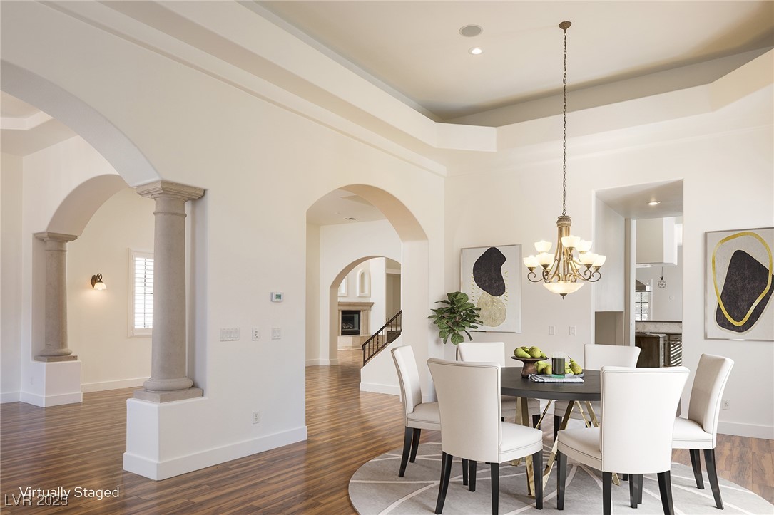 9904 Moonridge Court