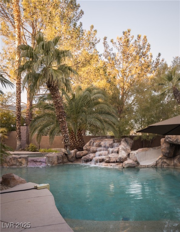 9904 Moonridge Court