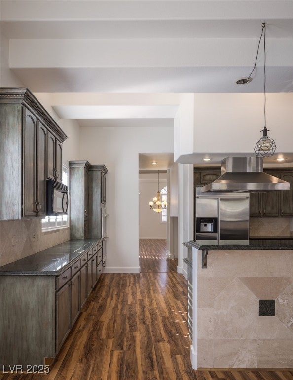 9904 Moonridge Court