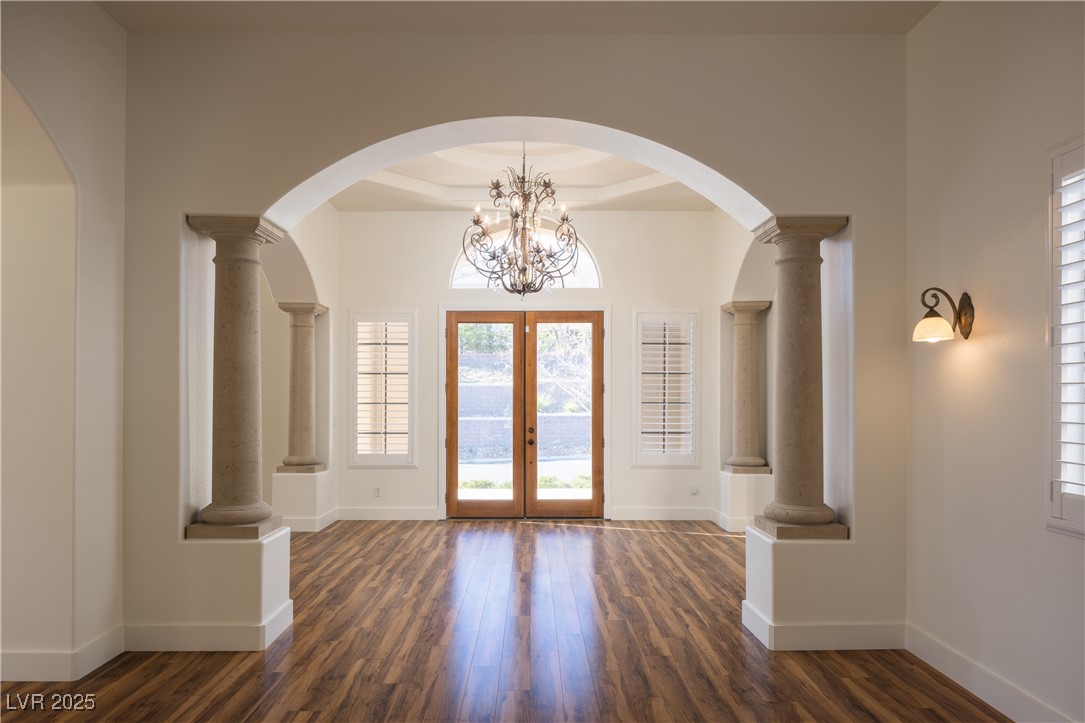 9904 Moonridge Court