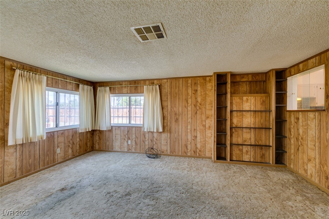 4909 Cannon Boulevard