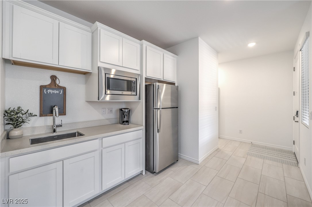 9595 Camelback Creek Drive
