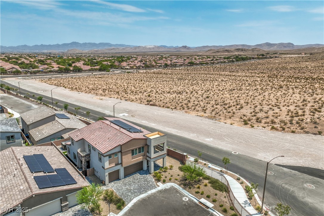 9595 Camelback Creek Drive