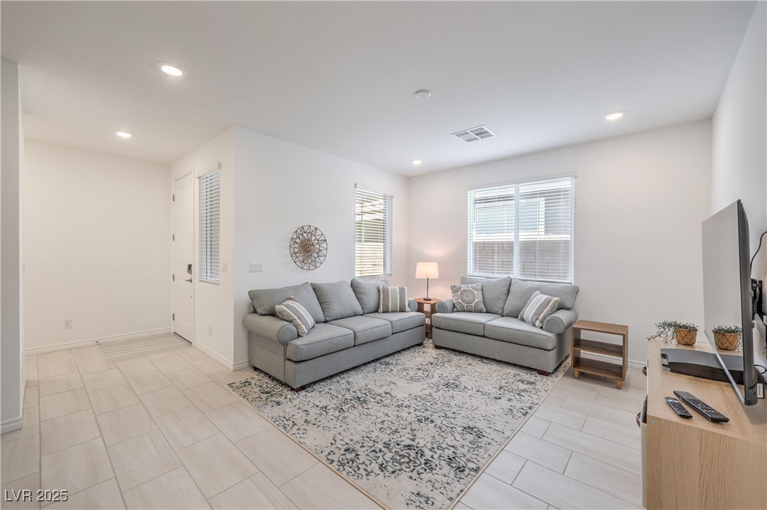 9595 Camelback Creek Drive