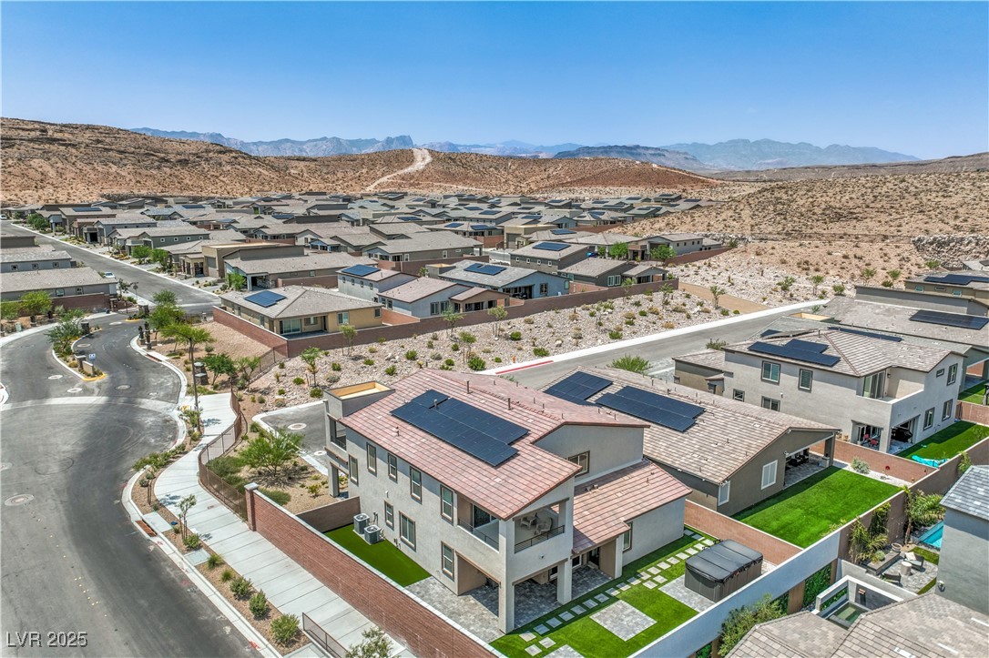 9595 Camelback Creek Drive
