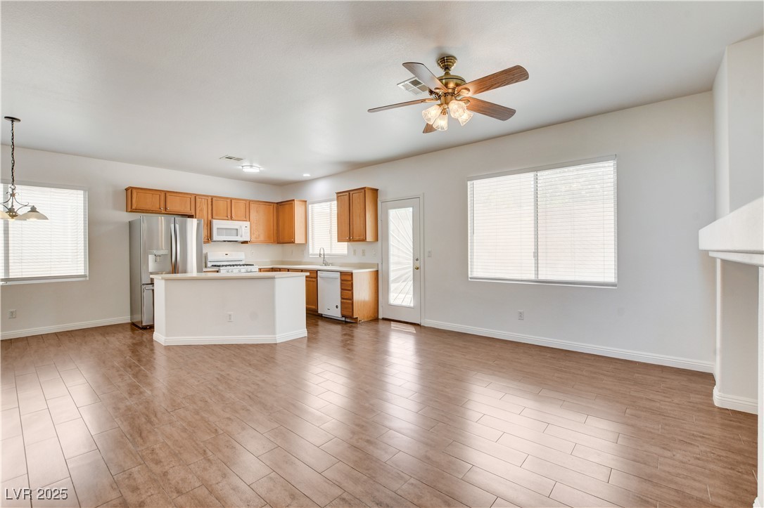 7063 Pacific Coast Street