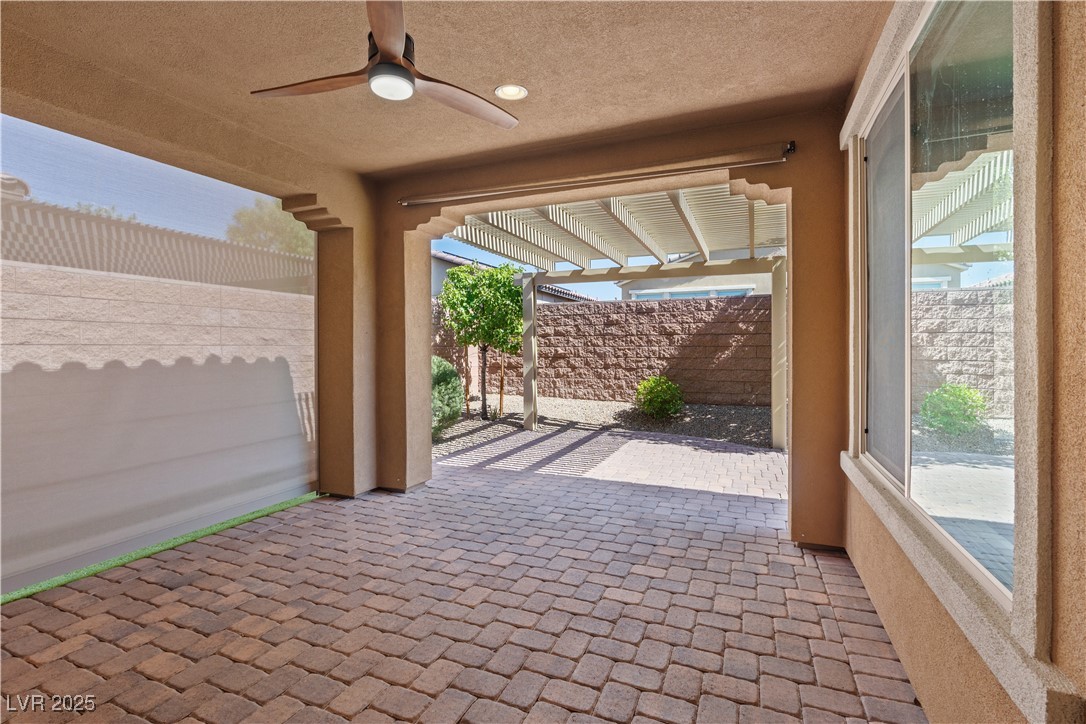 3616 Greenbriar Bluff Avenue