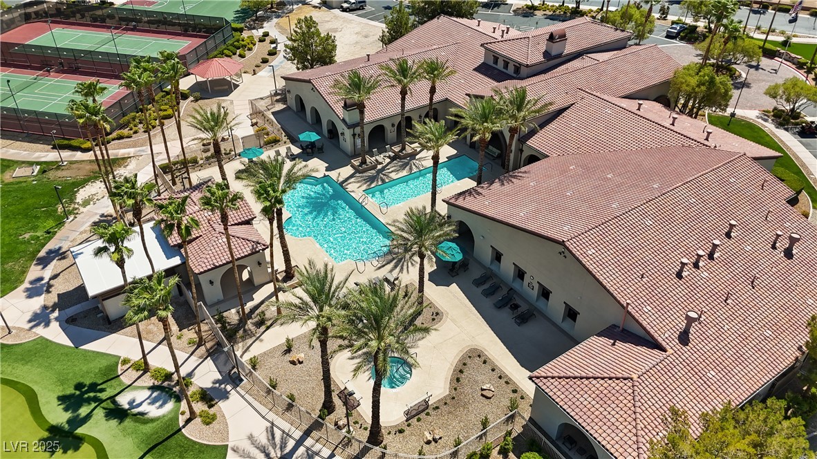 3616 Greenbriar Bluff Avenue