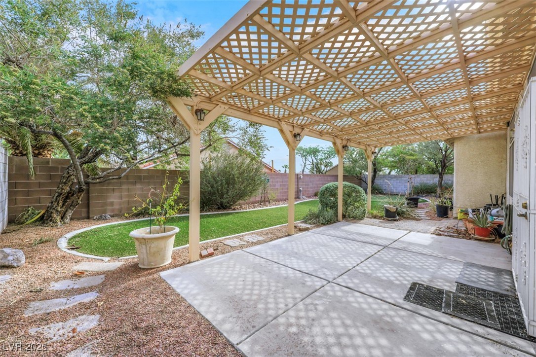 1078 Broomfield Drive