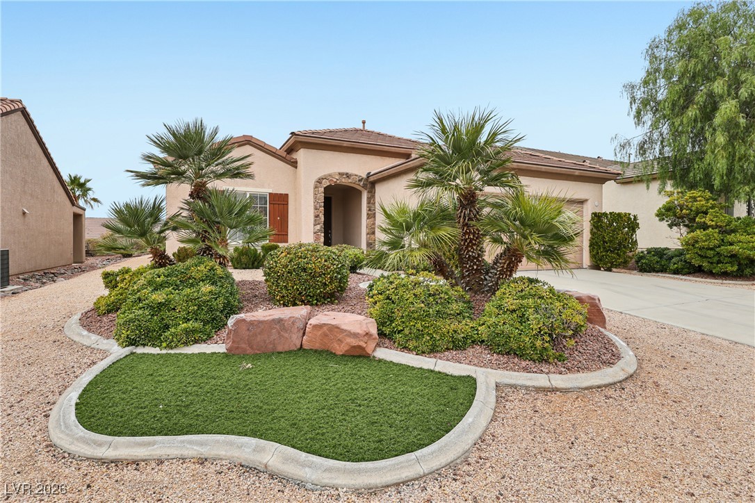 2360 Aztec Ruin Way