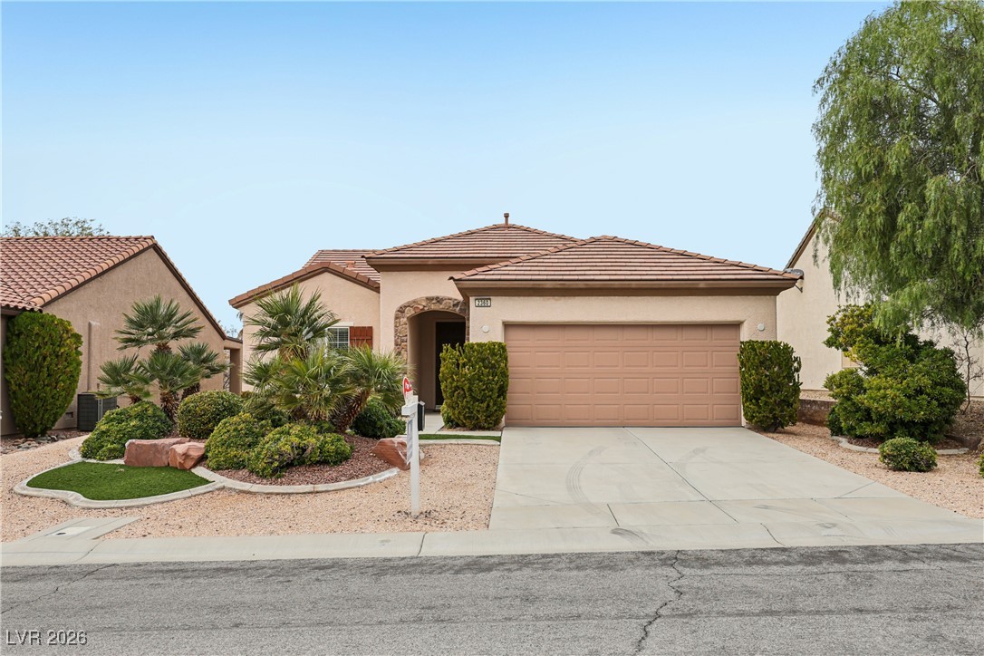 2360 Aztec Ruin Way