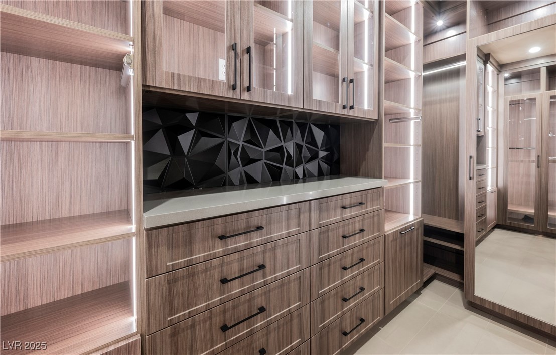 20 Falling Canyon Court