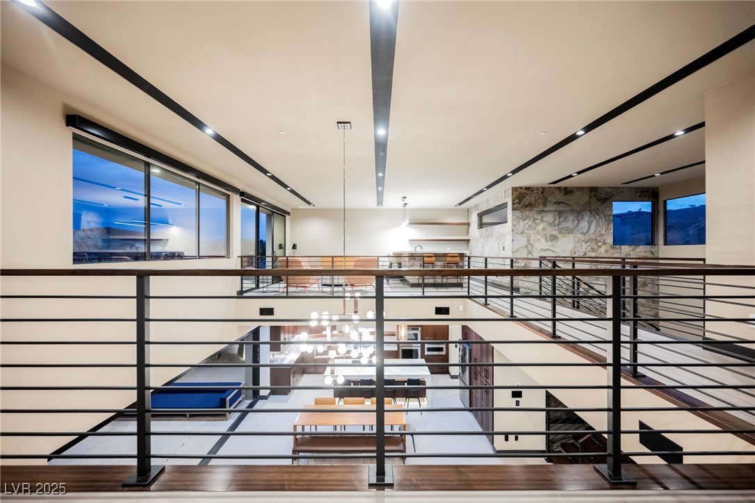 20 Falling Canyon Court