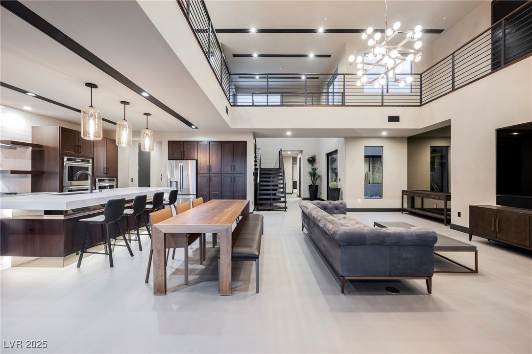 20 Falling Canyon Court