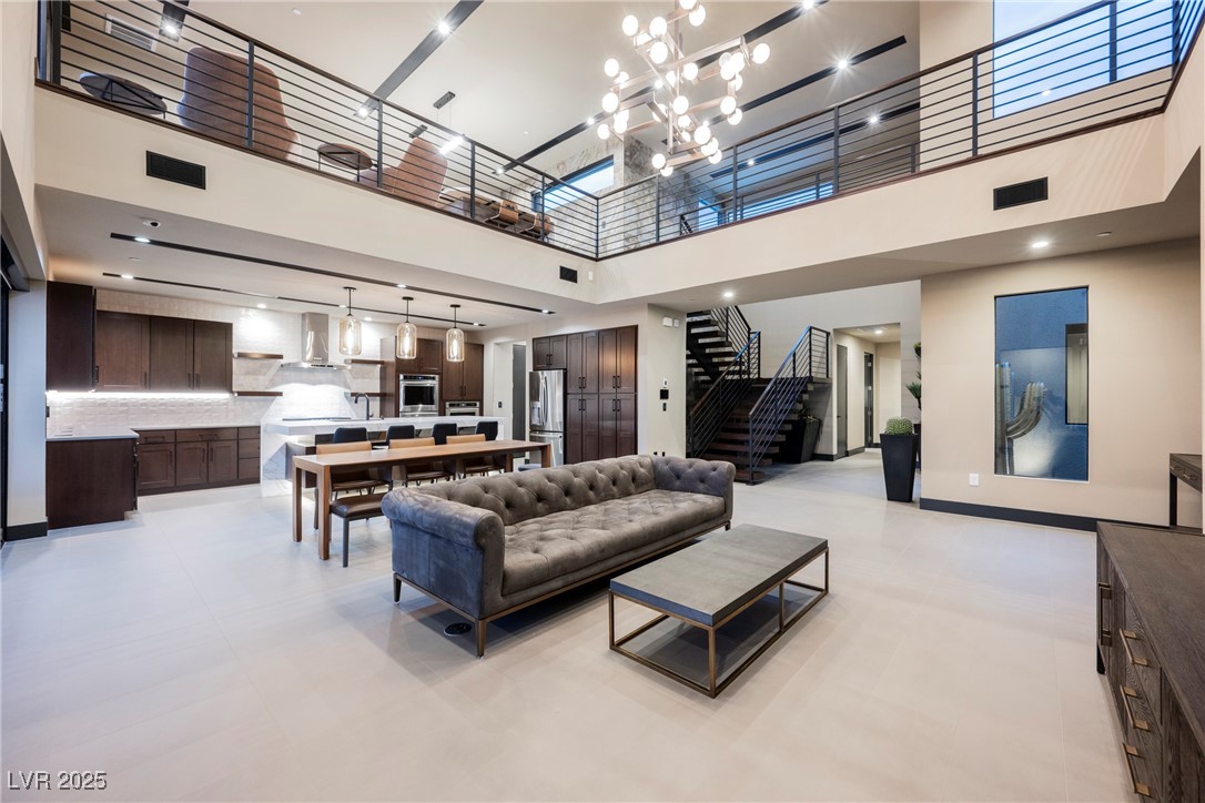 20 Falling Canyon Court