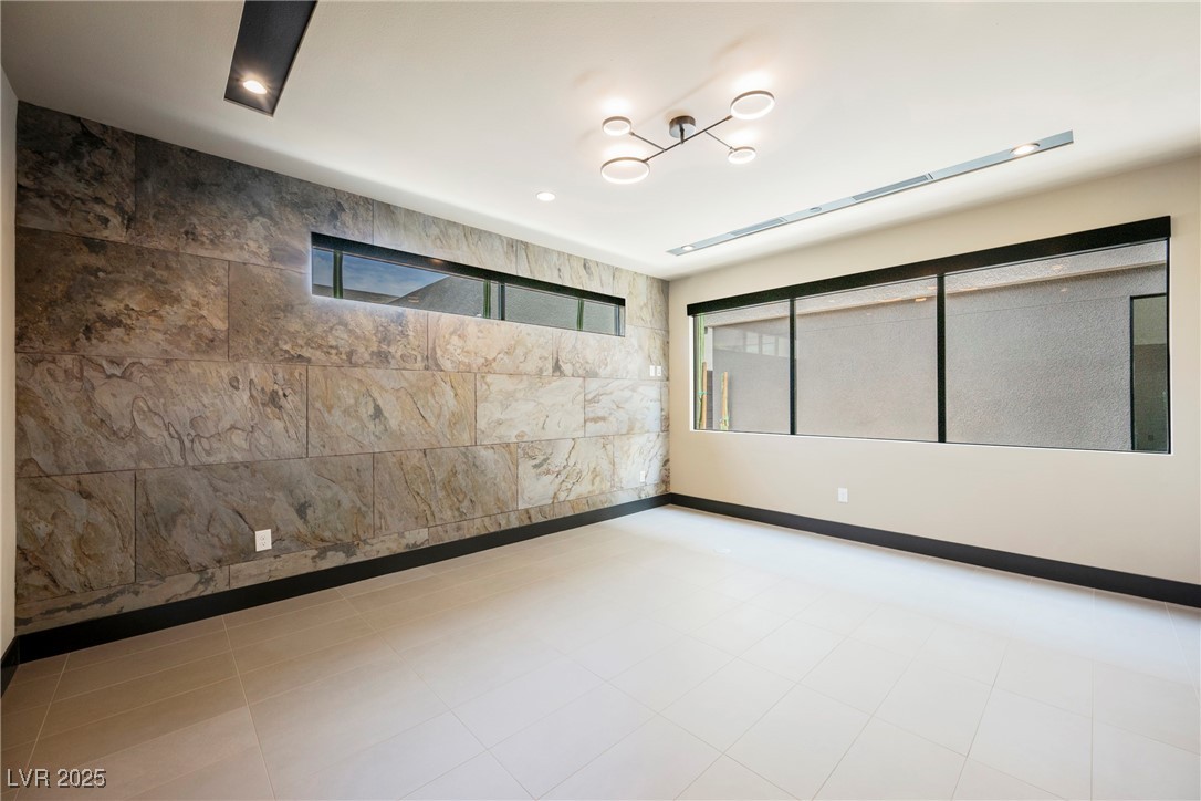 20 Falling Canyon Court