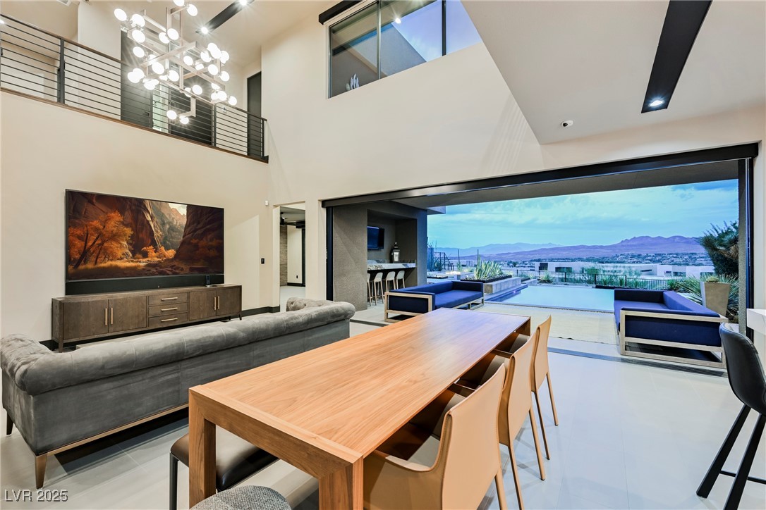 20 Falling Canyon Court