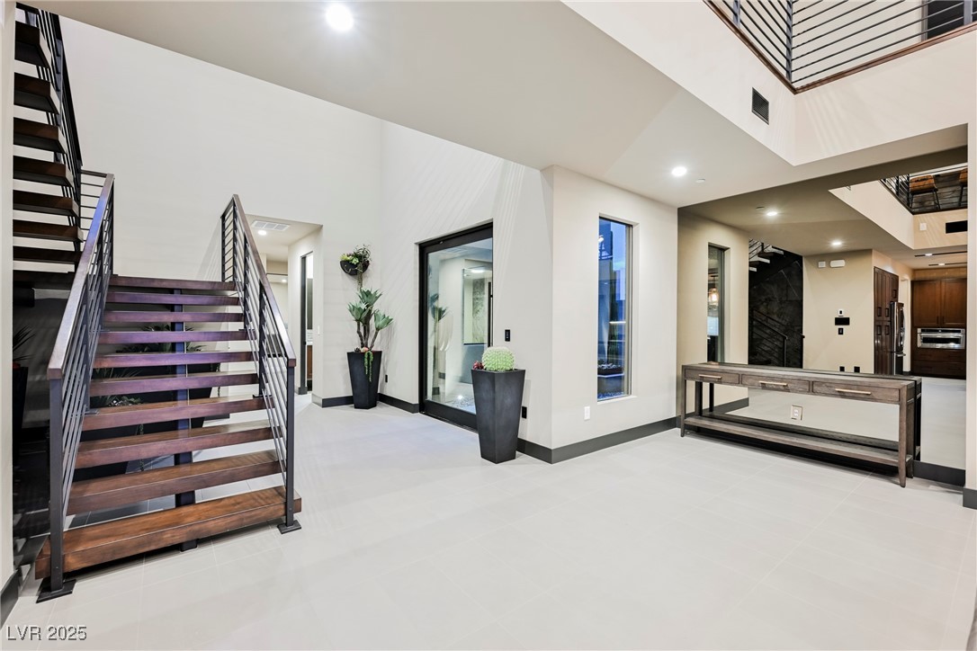 20 Falling Canyon Court