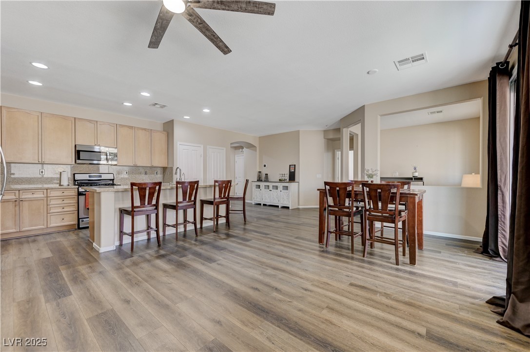 9218 Avon Park Avenue