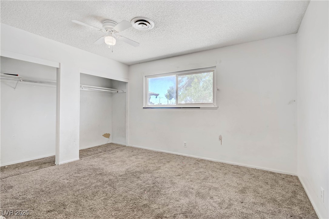 1505 Flag Circle