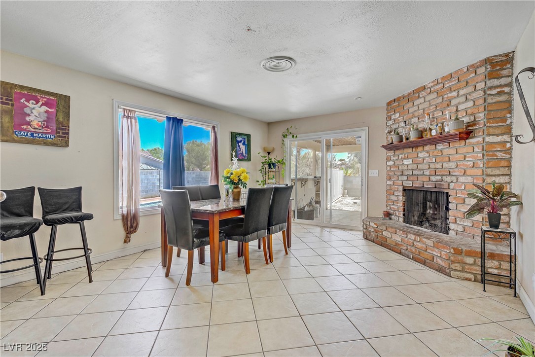 1505 Flag Circle