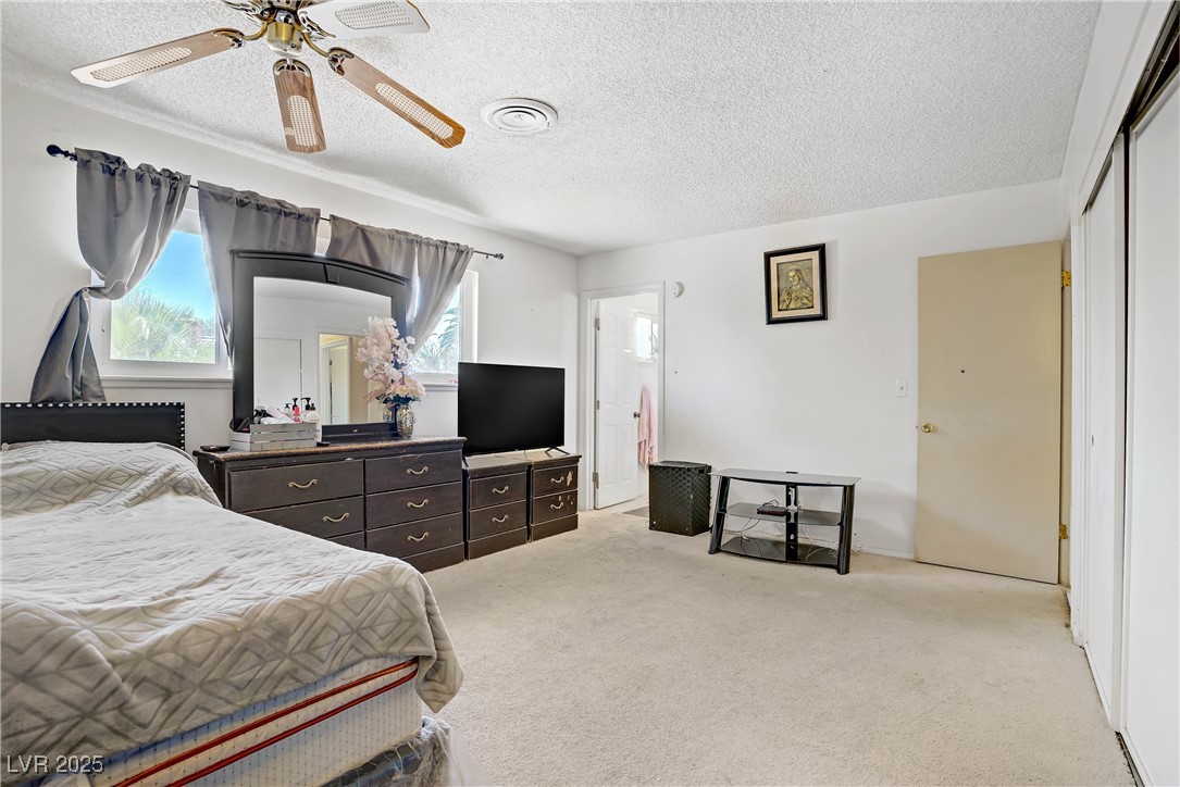 1505 Flag Circle