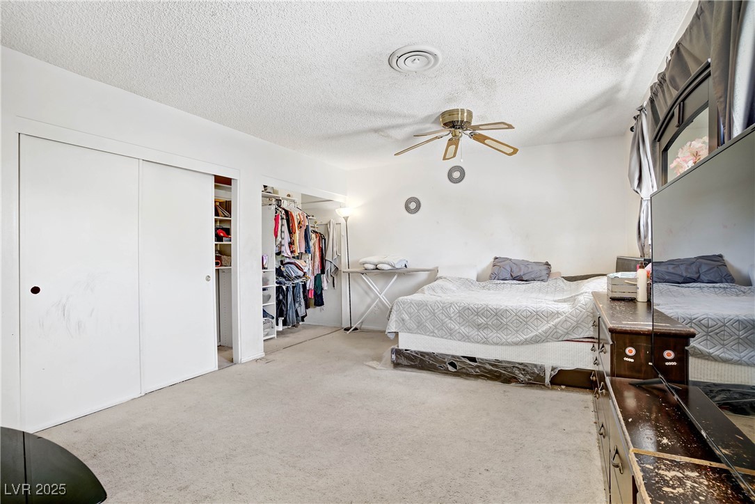 1505 Flag Circle
