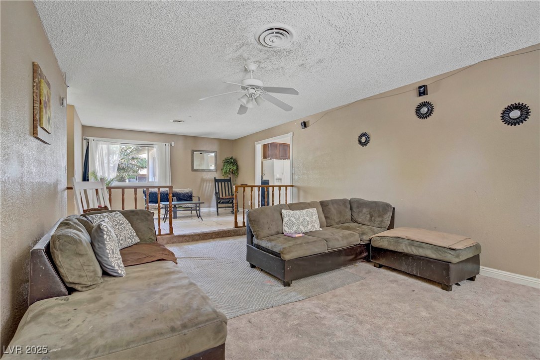 1505 Flag Circle