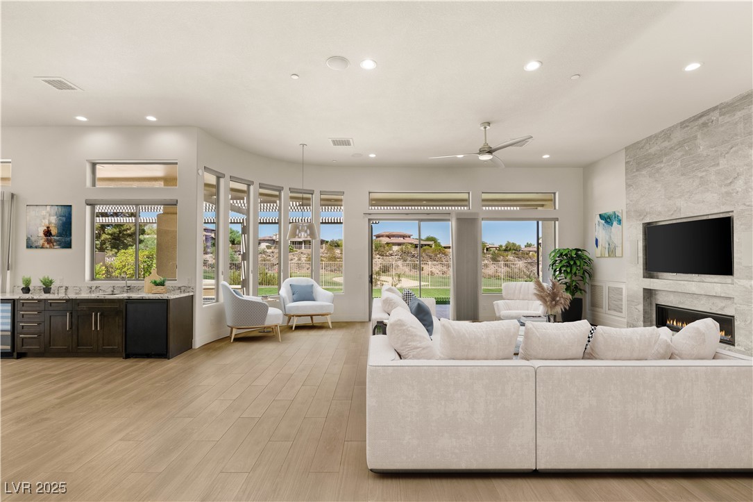 33 Hassayampa Trail