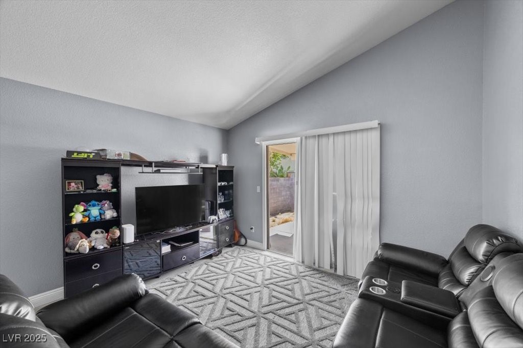 4585 Spitfire Street