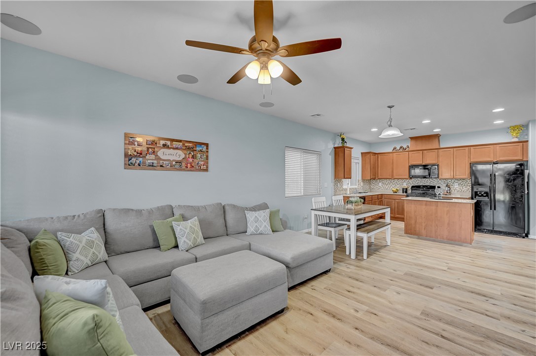 10271 Headrick Drive