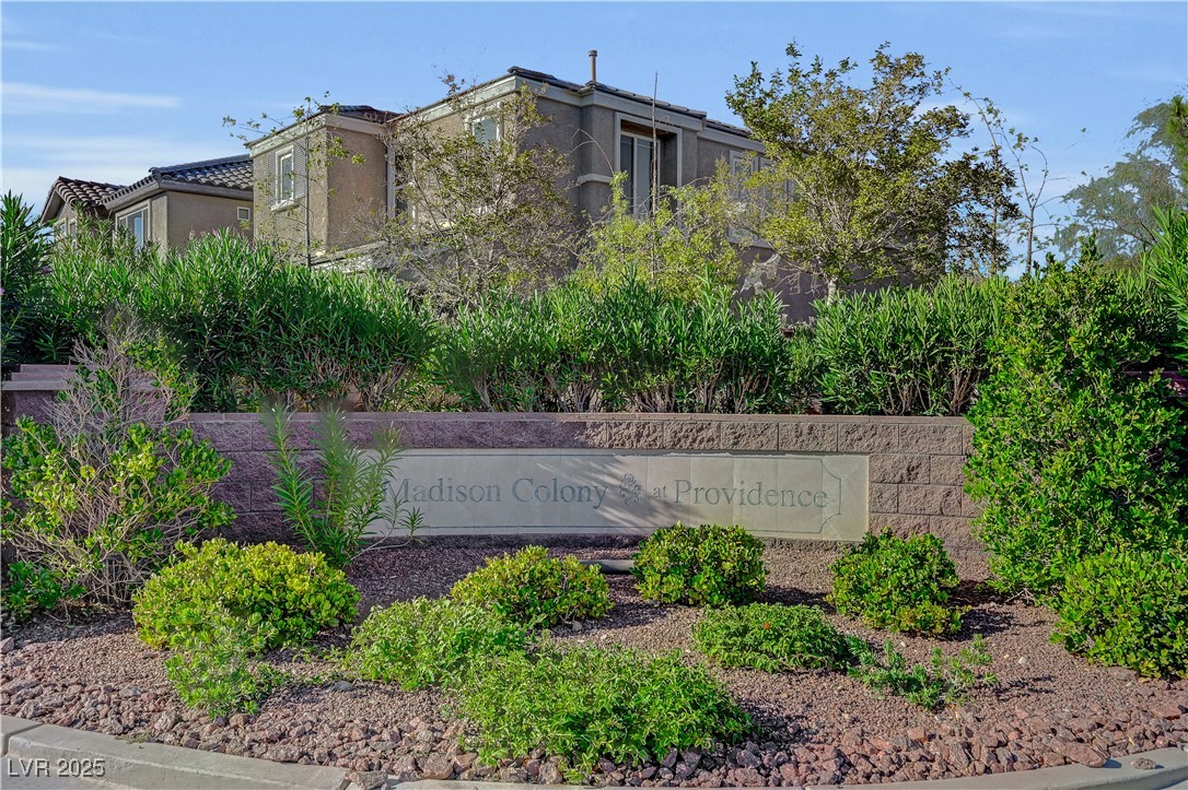 10271 Headrick Drive