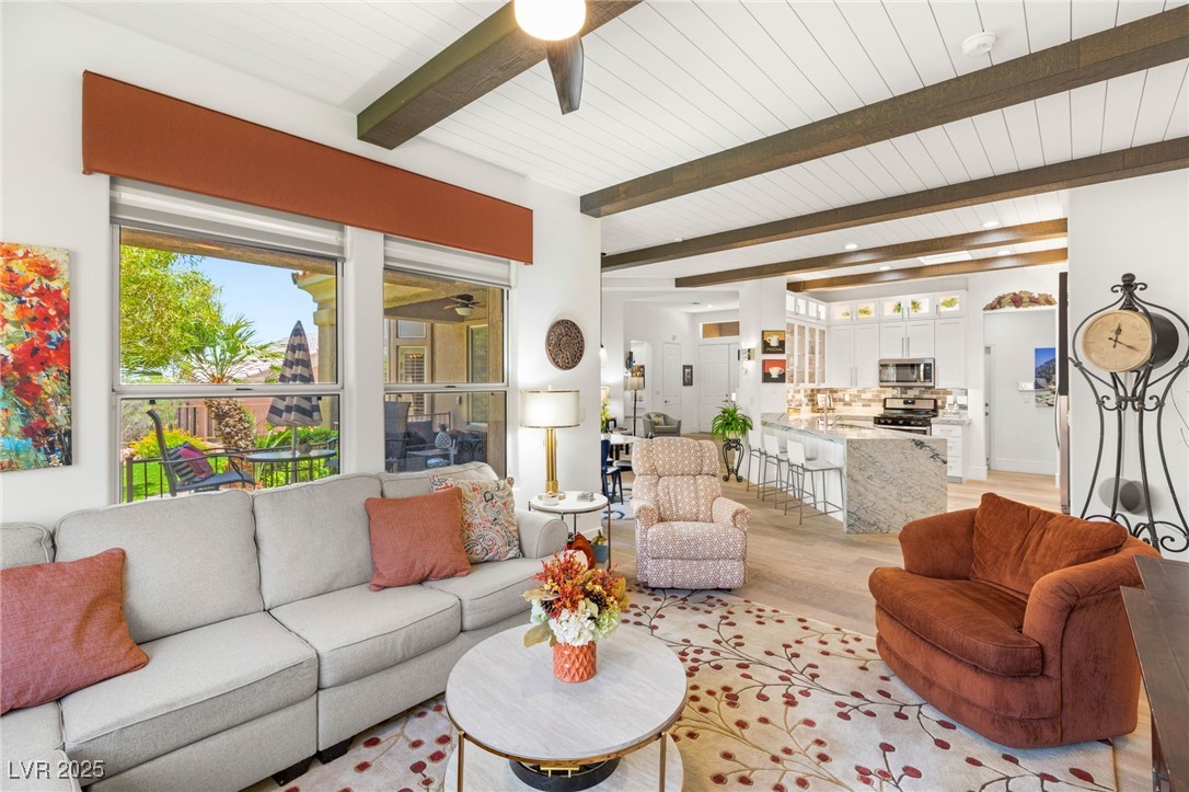 10404 Long Leaf Place